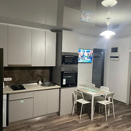 Amely Mamaia Nord