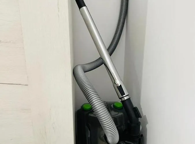 Amely Mamaia Nord * Navodari